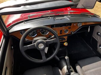 Triumph Spitfire 1500 – Kabriolet s duší gentlemana - 17