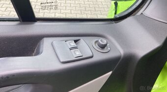 Renault Trafic 6-míst - 17