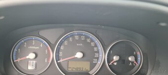 Hyundai Santa fe 2,2 Crd 114 kw,4x4,r.v.03/2007 - 17