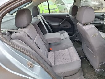 Škoda Octavia 1.6 MPi 75KW Automat, Ambiente - 17