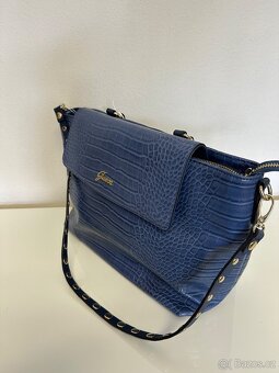 Kabelka Guess Antilla Top Handle Flap - 17