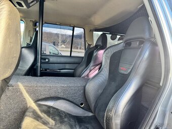 Nissan Patrol 3.0 - 17