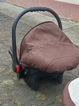 Dětský kočárek - 17
