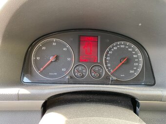 Volkswagen Touran, 2.0 TDI Goal,7 míst,rozvody - 17