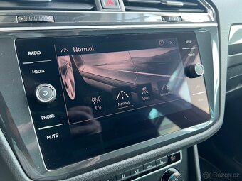 VW Tiguan Comfortline 2,0TDI 110kW DSG 4M LED SVĚTLA EL.VÍKO - 17