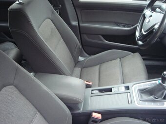 VW Passat variant B8 2.0tdi 110kw Comfortline - 17