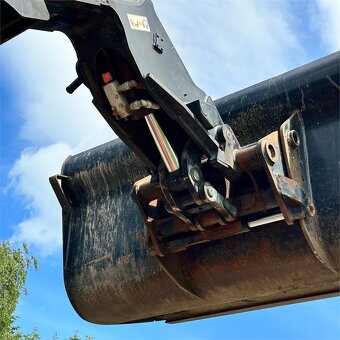 Manitou MLT 741-140V+ ELITE - 2x lopata, kleště, vidle - 17