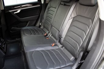 Volkswagen Touareg 2018 - 17