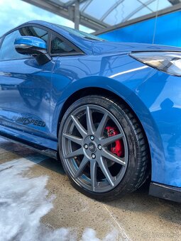 Ford Fiesta ST mk8 - 17