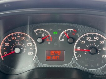 Fiat DOBLO 1.4i 70kw, 1.MAJITEL, NOVÁ STK, TOP STAV, 5 míst - 17