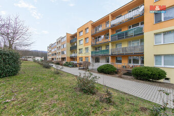 Prodej bytu 2+kk, 42 m², Jince, ul. Zborovská - 17