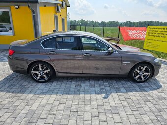 BMW Řada 5, 550I XDRIVE - 17
