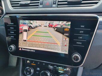 Škoda Superb iV Combi 1.4TSI 160kW DSG Style Matrix Ambient - 17