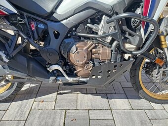 Honda CRF 1000 Africa Twin DCT - 17