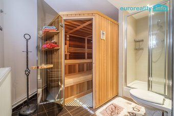 Prodej, rodinný dům, 314 m2, Karlovy Vary - Mezirolí - 17