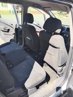 Opel Zafira 2006 - 17