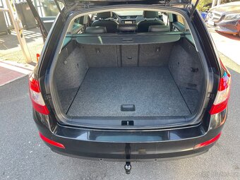 Prodám Škoda Octavia 2,0 TDI 110kW DSG Style Combi - 17
