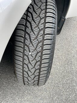 Kia Venga 1,4i 65000KM - 17