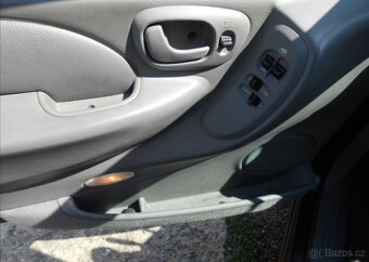 Chrysler Voyager 2,8 110 kW nafta - 17