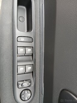 Peugeot 5008, 2.0 HDI, 7 míst, r.v.2017 - 17