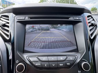 Hyundai i40, 1.6GDi 99 kW navi. xenony - 17