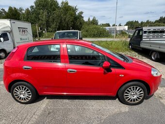 Fiat Grande Punto 1,4i 55kW 5dvř - 17