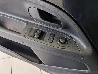 Volkswagen e-up 61kW, bat. 36.8kWh, KAMERA - 17