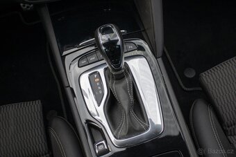 Opel Insignia ST 2.0 CDTI BiTURBO 210k S&S Ultimate 4x4 AT8 - 17