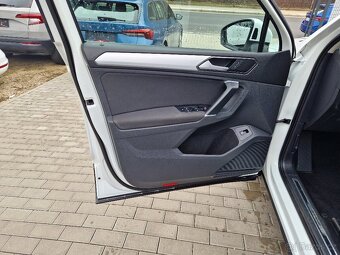 VW TIGUAN, 2.0 TDi (103 kW), 4x4, plný servis, tažné, DSG - 17