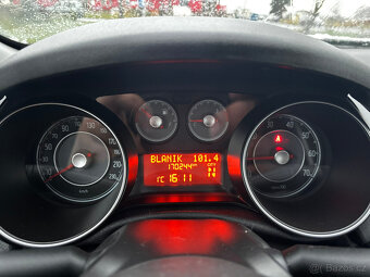 Fiat Grande Punto 1.4i 57kW RV 2012, Citi, AUTOMAT - Zavada - 17