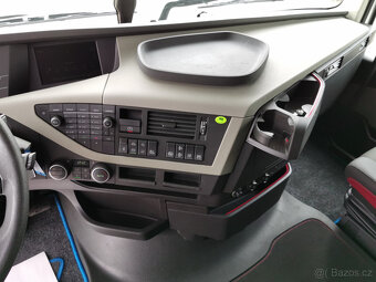 Prodám tahač návěsů VOLVO FH 13 500 EURO 6 ADR - 17