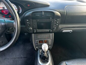 Porsche 911 996 turbo manuál - 17