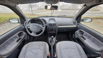 Renault Clio II - 17