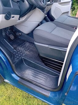 Prodám Volkswagen Transporter - 17