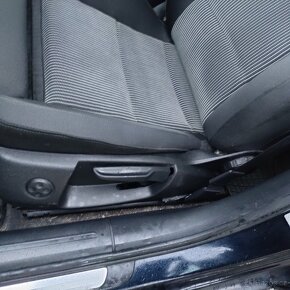 Audi A4, 3.0TDI,MANUÁL,4X4,KRÁSNÁ,1MAJ - 17