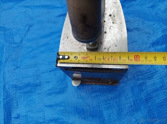 Stará žehlička, made in Czechoslovakia - 17