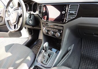 Golf Sportsvan HL 1,5 TSI EVO 7 DSG. Rok výroby 2020. STK do - 17