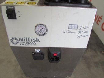 Predám čistiaci stroj NILFISK - 17