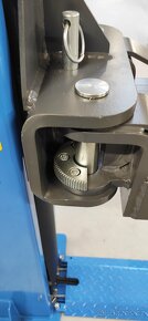 Mobilní nůžkový zvedák ,zdvih 1m,3.000 kg,záruka - 17