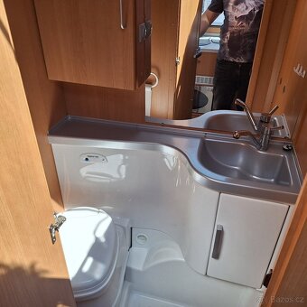 Prodám Karavan Knaus Sport 500 - 17