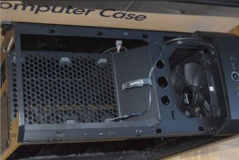 Fractal Design Torrent Black TG, nová, krabice + příslušenst - 17