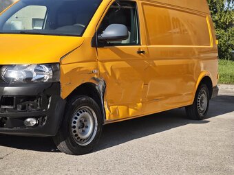 VW Transporter 2015 2.0 TDI L2H3 - 17