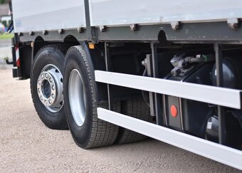 Mercedes-Benz Antos 2548 - 6x2 - Valník+HR-HIAB XS 144 HIDUO - 17