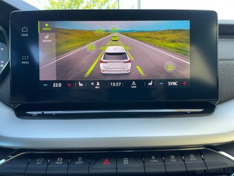 Škoda Octavia 4 Combi STYLE  2.0TDi 110kW DSG Full LED Tažné - 17