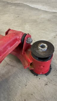 BMW e30 zadní a přední náprava - 17