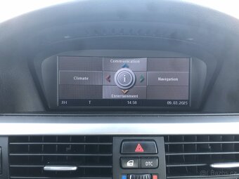 BMW E91 325i 2007 - 17