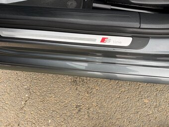 Audi A4 Combi 2.0 Tdi 110 Kw S-line Rok 10/2015 - 17