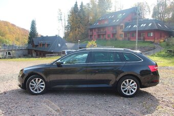 ŠKODA SUPERB 2.0 TDI DSG - 17