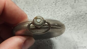 STŘÍBRNÉ kapesní hodinky DOXA, funkční, medaile - 17