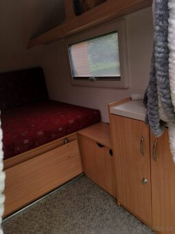 Garážovaný minikaravan zn. KONDOR - 17
